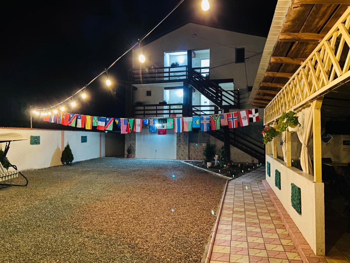 ホテル Casa Irina 2Mai ドウア・マ エクステリア 写真