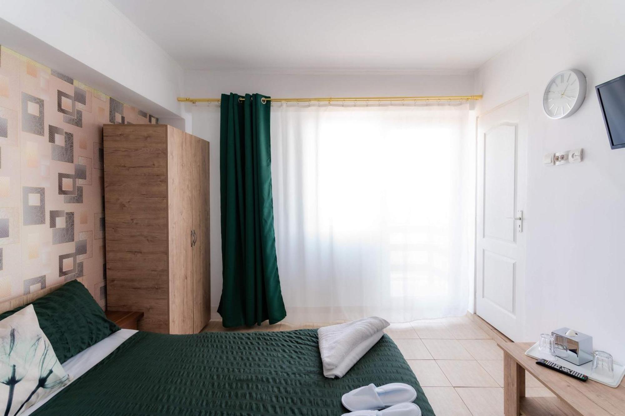 ホテル Casa Irina 2Mai ドウア・マ エクステリア 写真