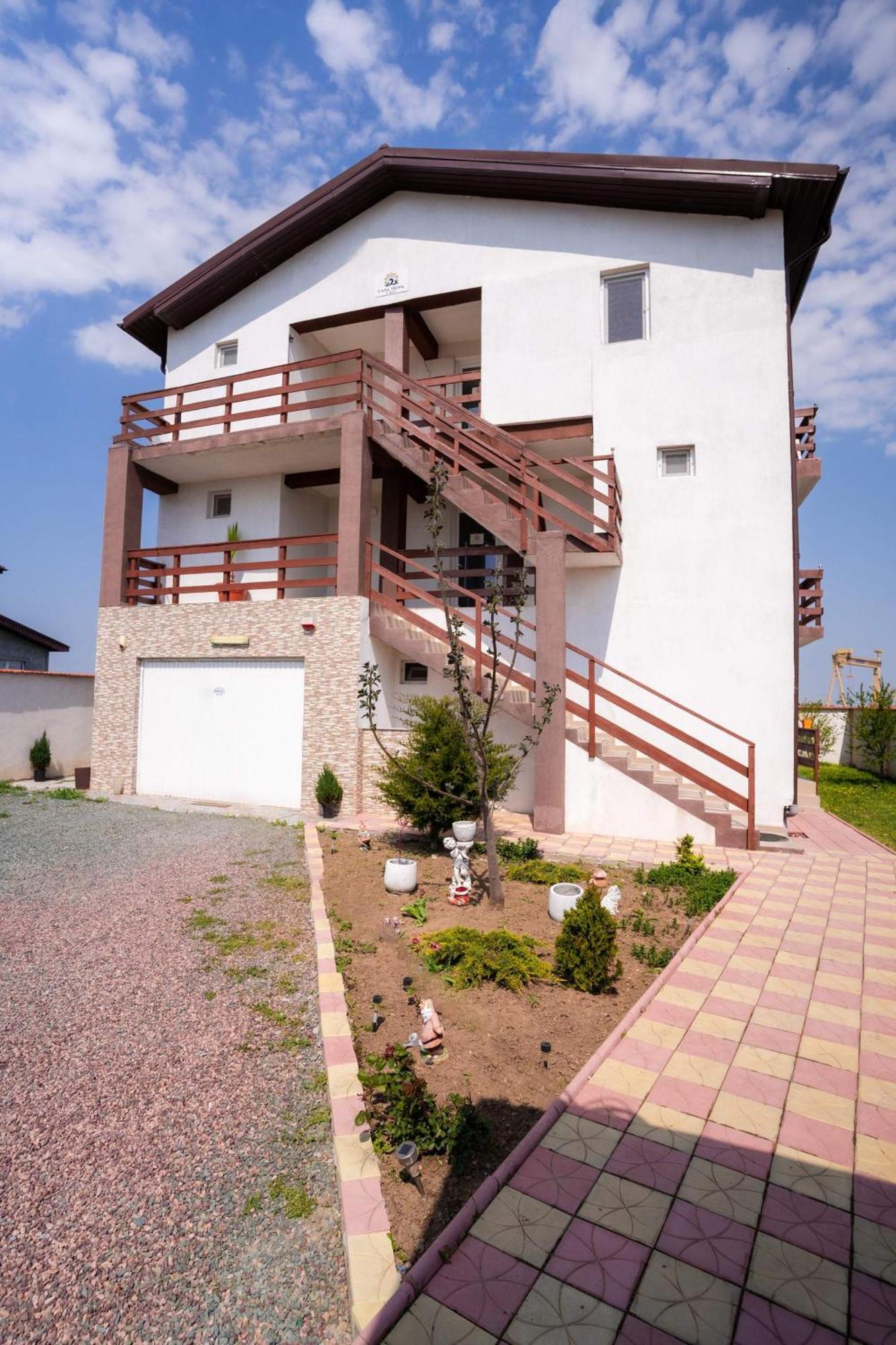 ホテル Casa Irina 2Mai ドウア・マ エクステリア 写真